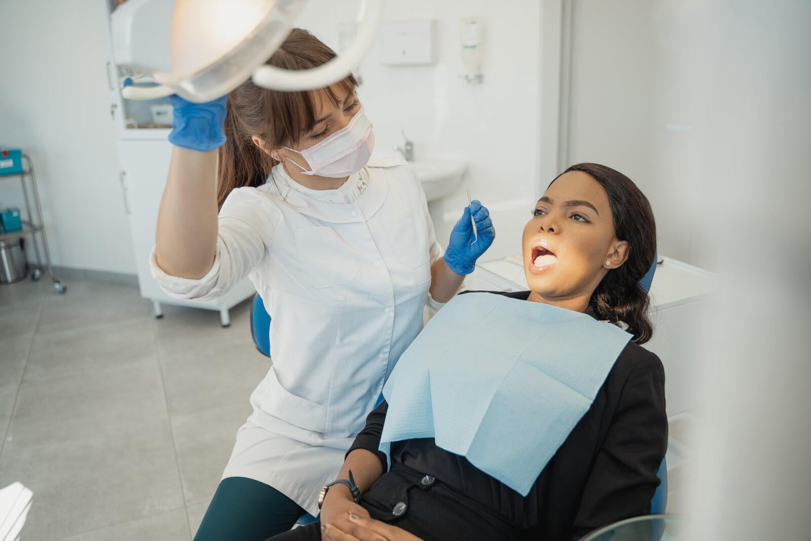 Las consideraciones médicas para el paciente dental